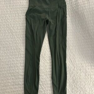 Lulu lemon High-Waisted Green Leggings with side pocket